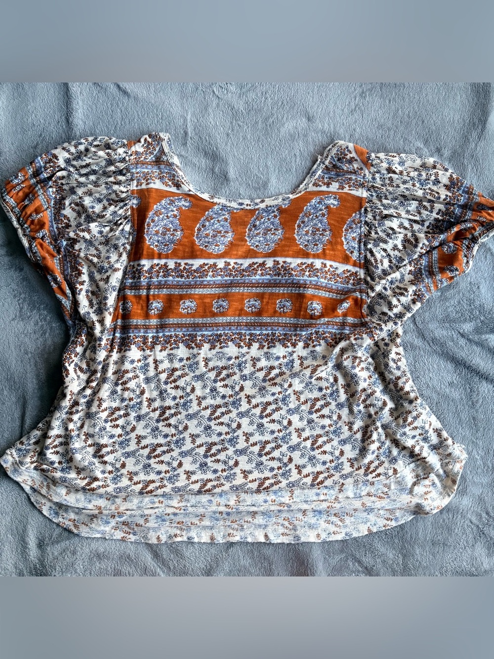 Free People Rust & White Paisley Flutter Sleeve Tunic